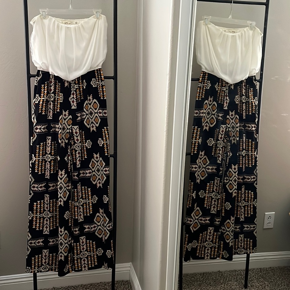 Strapless romper super comfy & cute